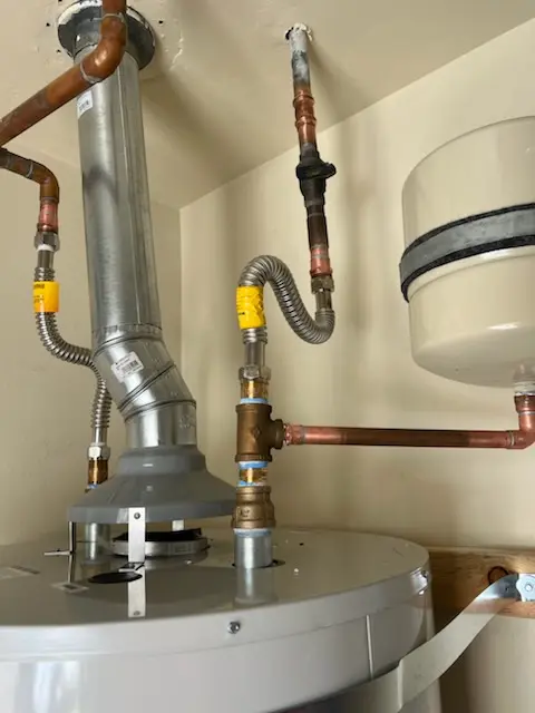 Water heater installation and plumbing repair in Melrose Park